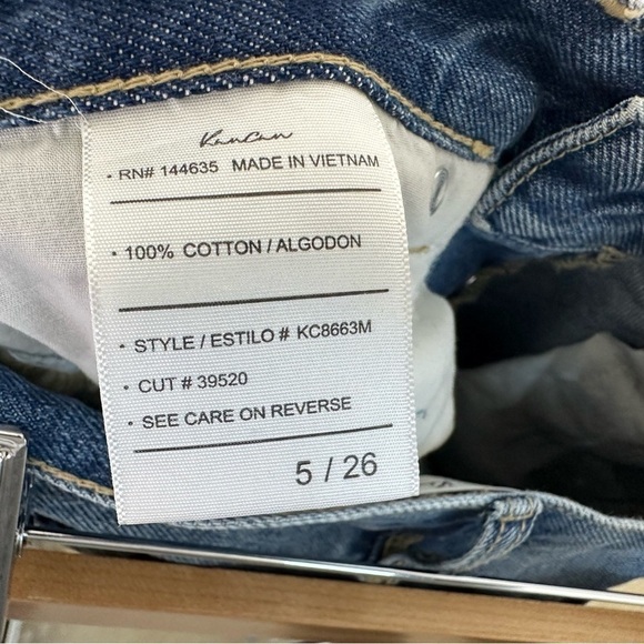 Kancan Womens Maddie Ultra High Rise 90s Boyfriend Jeans Size 26 Blue Distressed - Picture 8 of 9